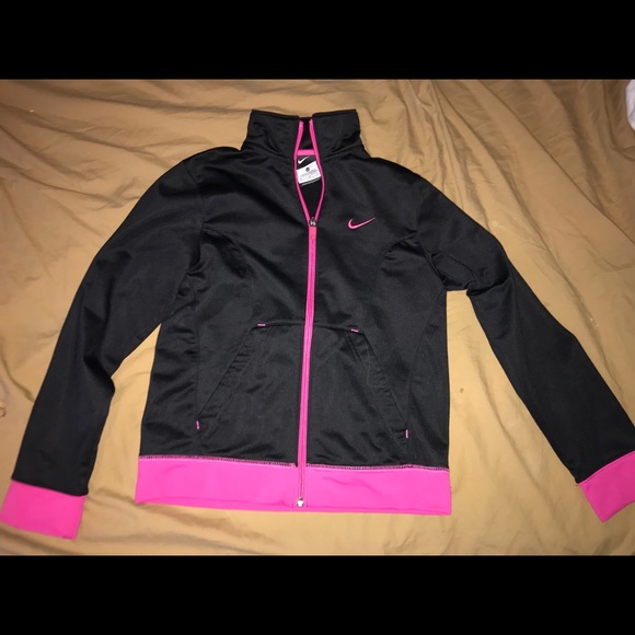 Nike Jackets & Blazers - Girls Nike Jacket